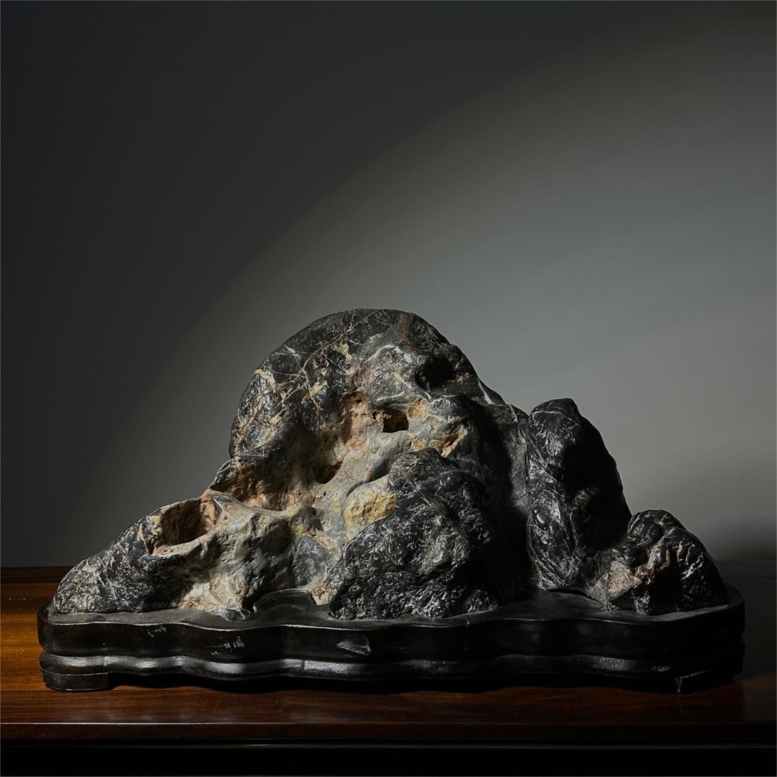 A beautiful study ornament: Exquisite study ornaments Size:L:64cm H:32cm T:31cm (The Dimensions Of All Batches Are Manually Measured.If You Need More Detailed Information, Please Contact Our Customer Service Before Bidding.)