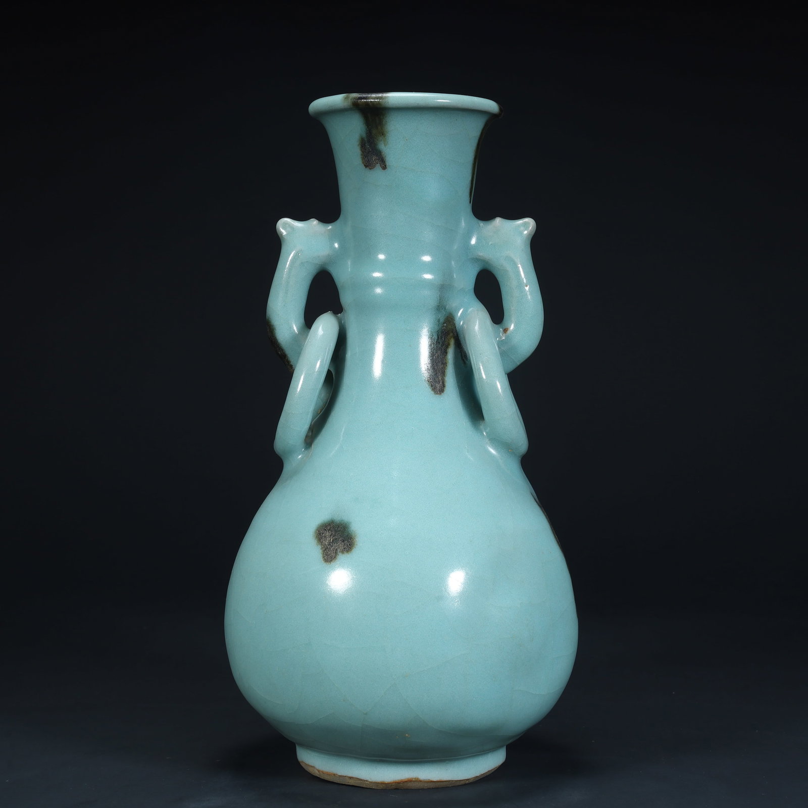 A sky blue glaze pointillism double animal ear bottle from the Ru kiln in the Song Dynasty: The azure glaze dot color double beast ear bottle of the Ru kiln in the Song Dynasty Size:H:24cmxL:12.5cmxW:12.5cm W: 1.267kg (The Dimensions Of All Batches Are Manually Measured.If You Need More Deta