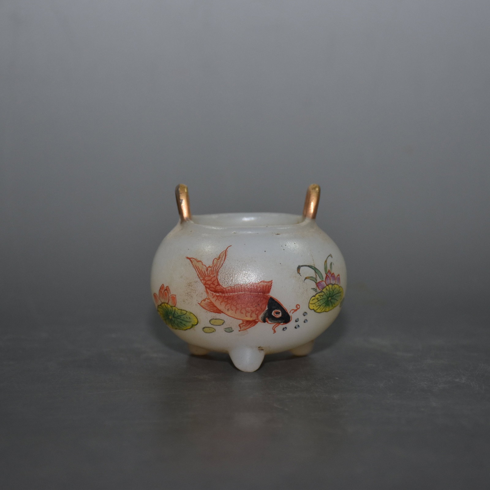 A beautiful glazed colored burner with lotus fish for more than a year: Exquisite glazed depiction of colored blue, with lotus fish small incense burners for many years Size:L:6.5cm W:6.5cm H:6cm W:0.158kg (The Dimensions Of All Batches Are Manually Measured.If You Need M