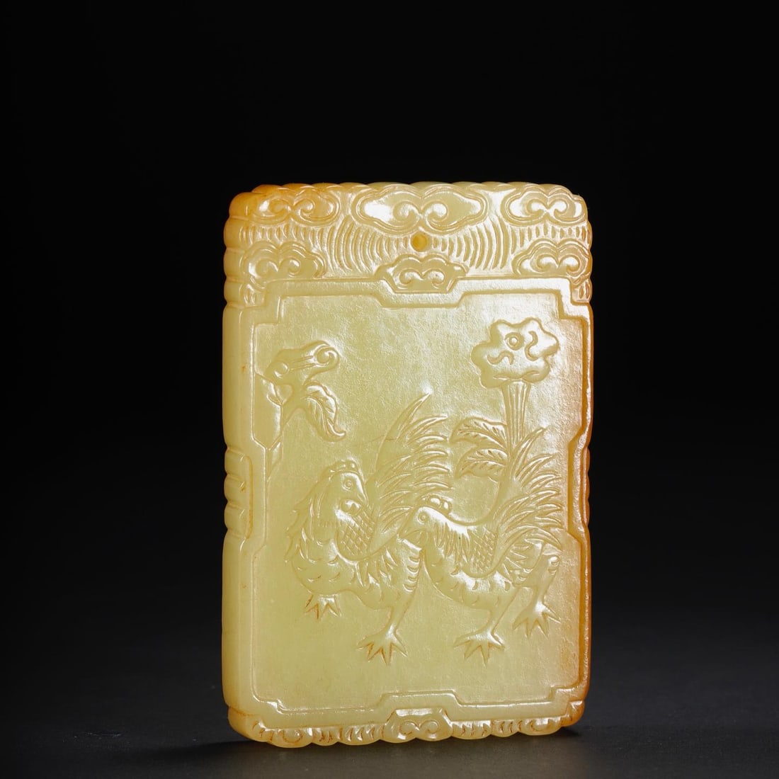 A beautiful Buddhist bronze gilt crown seated statue of Shakyamuni Buddha (Crowned Buddha).: Exquisite Buddhist bronze gilt crown Shakyamuni Buddha (crowned Buddha) seated statue Size: W: 61 cm; H: 70 cm; Thickness: 40 cm; Weight: 43 kg (The Dimensions Of All Batches Are Manually Measured.If 