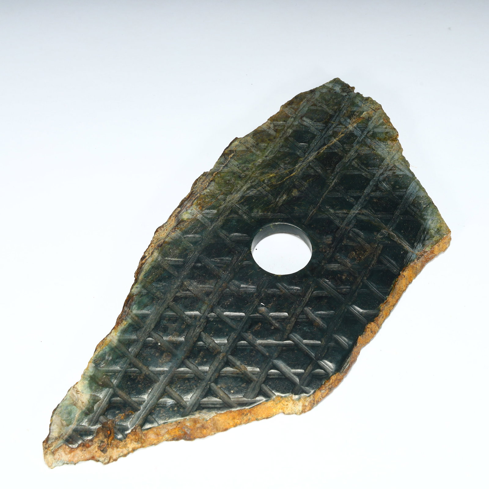 A beautiful Neolithic Longshan culture jade xuanji: Exquisite Neolithic Longshan culture jade xuanji Size:H:0.8cmxL:23cmxW:10.5cm W: 0.37kg (The Dimensions Of All Batches Are Manually Measured.If You Need More Detailed Information, Please Contact Our C