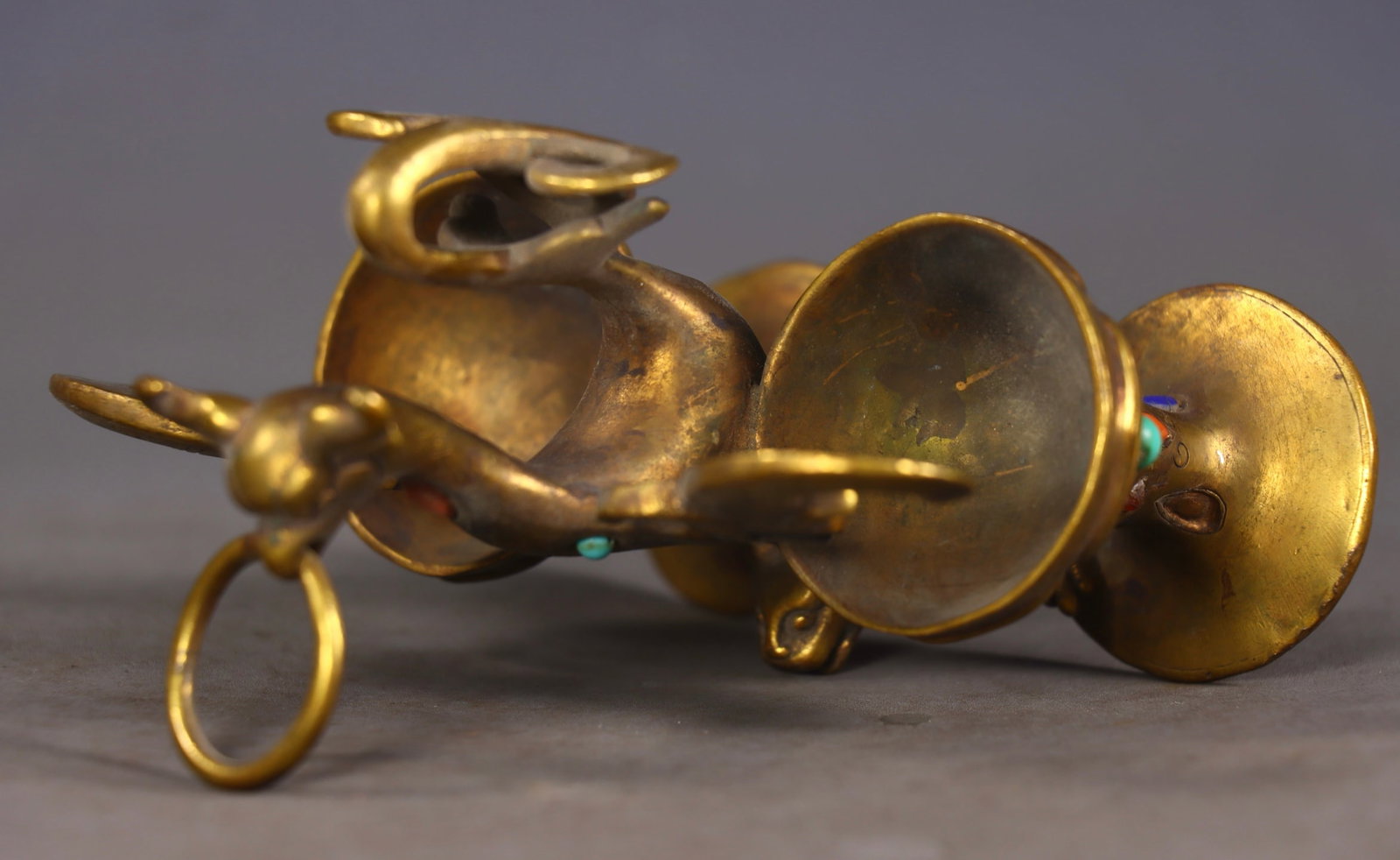 A fine copper-gilt gemstone phoenix cup - 8