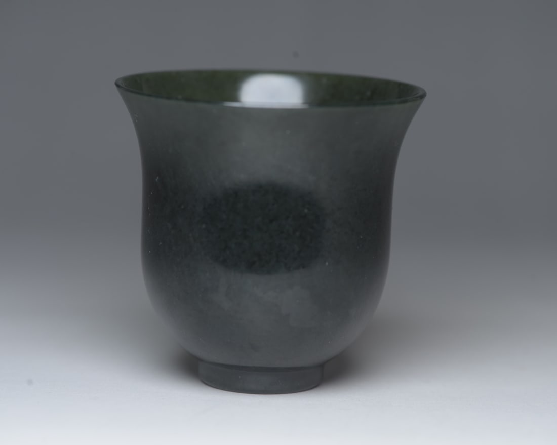 A beautiful Hetian jade cup - 3