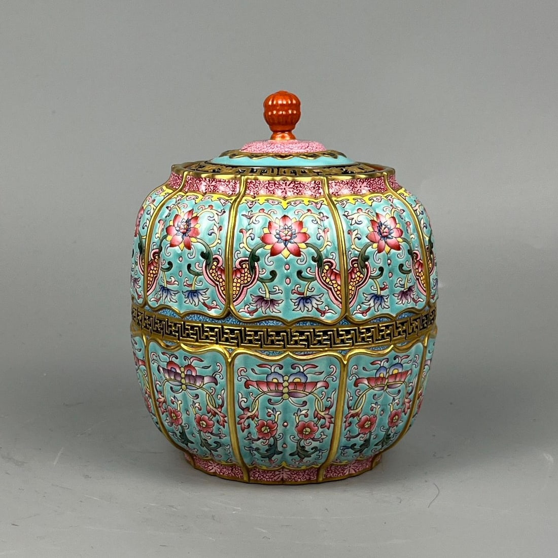 A piece of Gu Yuexuan consecrated baby play landscape brush wash made in the Qianlong period of the: The Qing Dynasty's Qianlong era system of Gu Yuexuan consecrated infant play landscape brush washing Size: Mouth Diameter: 9.8 cm; H: 5.3 cm (The Dimensions Of All Batches Are Manually Measured.If