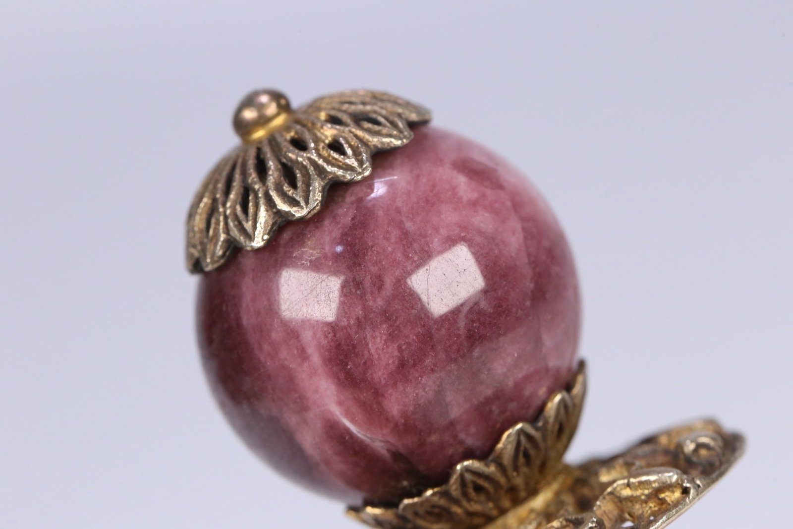 A fine ruby hat top - 6