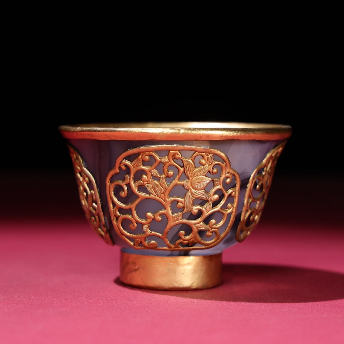 A fine agate cup - 3