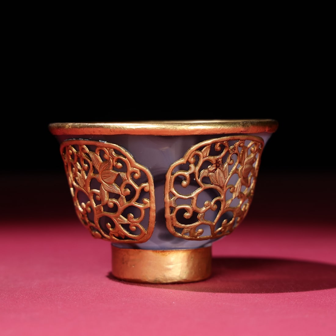 A fine agate cup - 7