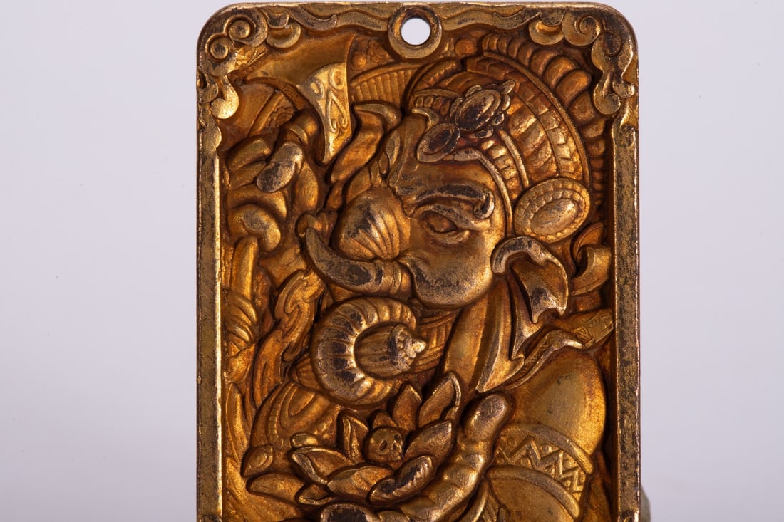 A fine copper-gilt plaque - 3