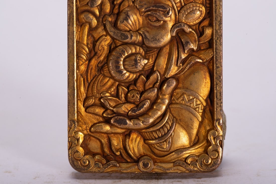 A fine copper-gilt plaque - 4