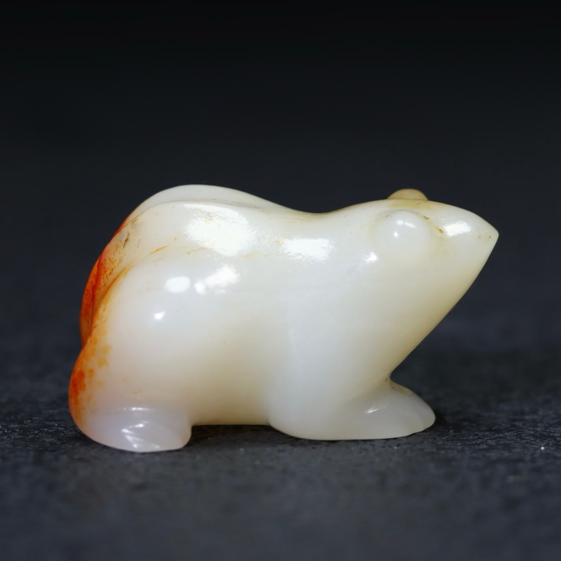 A beautiful Hetian jade frog - 4