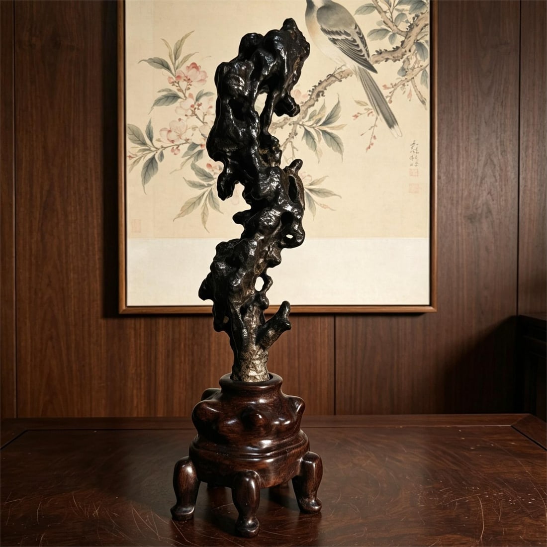 A beautiful Lingbi stone dragon pine: Exquisite Lingbi stone dragon pine Size:Base H:30cm W:9cm T:8cm W:0.66kg (The Dimensions Of All Batches Are Manually Measured.If You Need More Detailed Information, Please Contact Our Customer Service