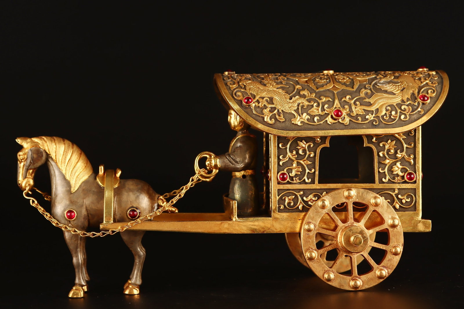 A partially gilded horse-drawn carriage from the Tang Dynasty (1 of 9)