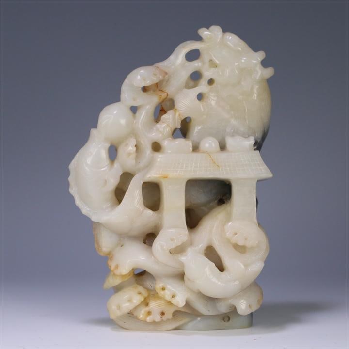A Qing Dynasty Hetian jade blue and white seed material carp leaping Longmen Mountain ornament: Qing Dynasty Hetian jade blue and white seed material carp leaping Longmen Shanzi ornament Size:20x13.5x7.8cm W:1.733kg (The Dimensions Of All Batches Are Manually Measured.If You Need More Detailed I