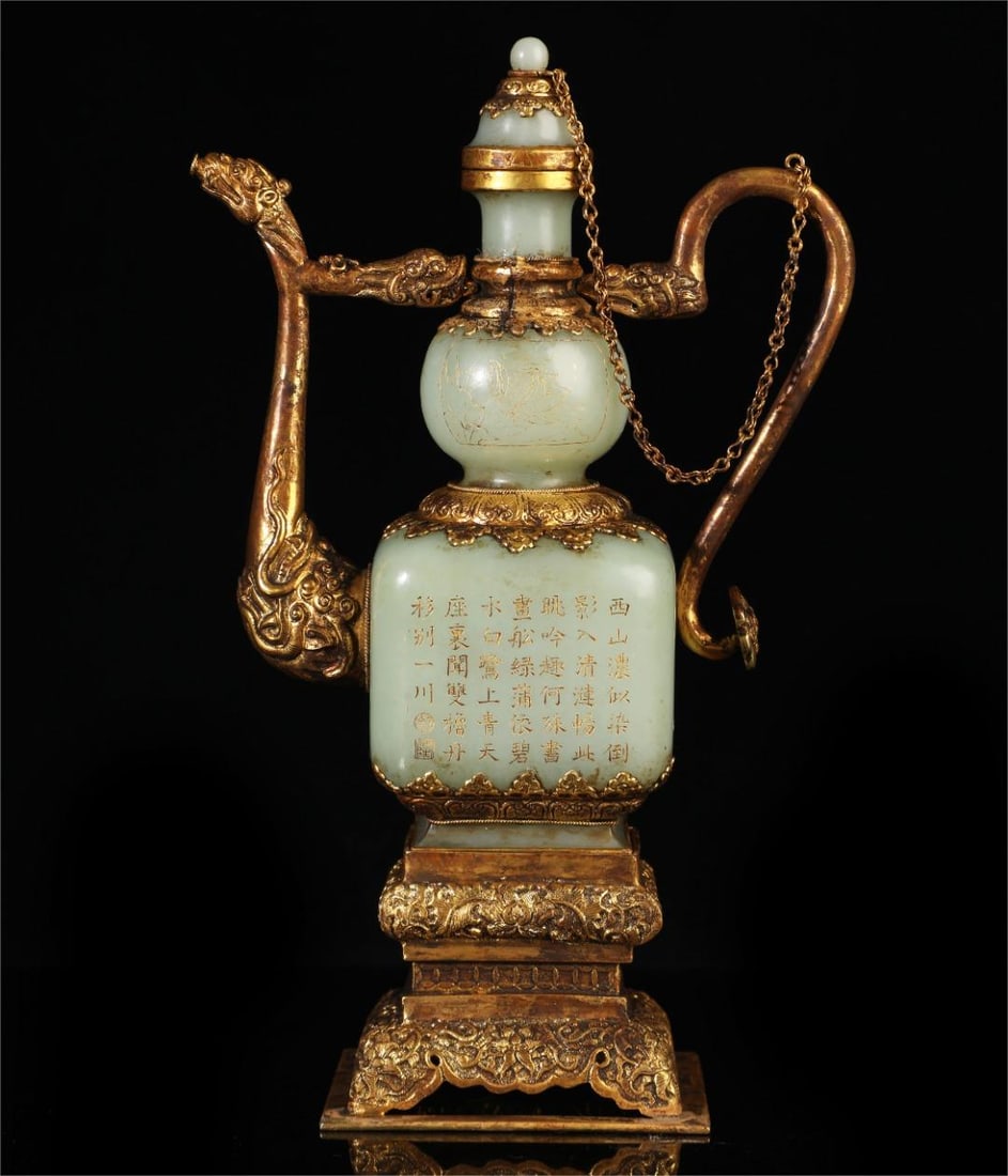 A Qing Dynasty Hetian white jade-clad gold-clad poetry pot: The Qing Dynasty's Hetian white jade gold-covered poetry and literature hold the pot Size:L:27.5cm W:17cm W:0.818kg (The Dimensions Of All Batches Are Manually Measured.If You Need More Detailed Infor