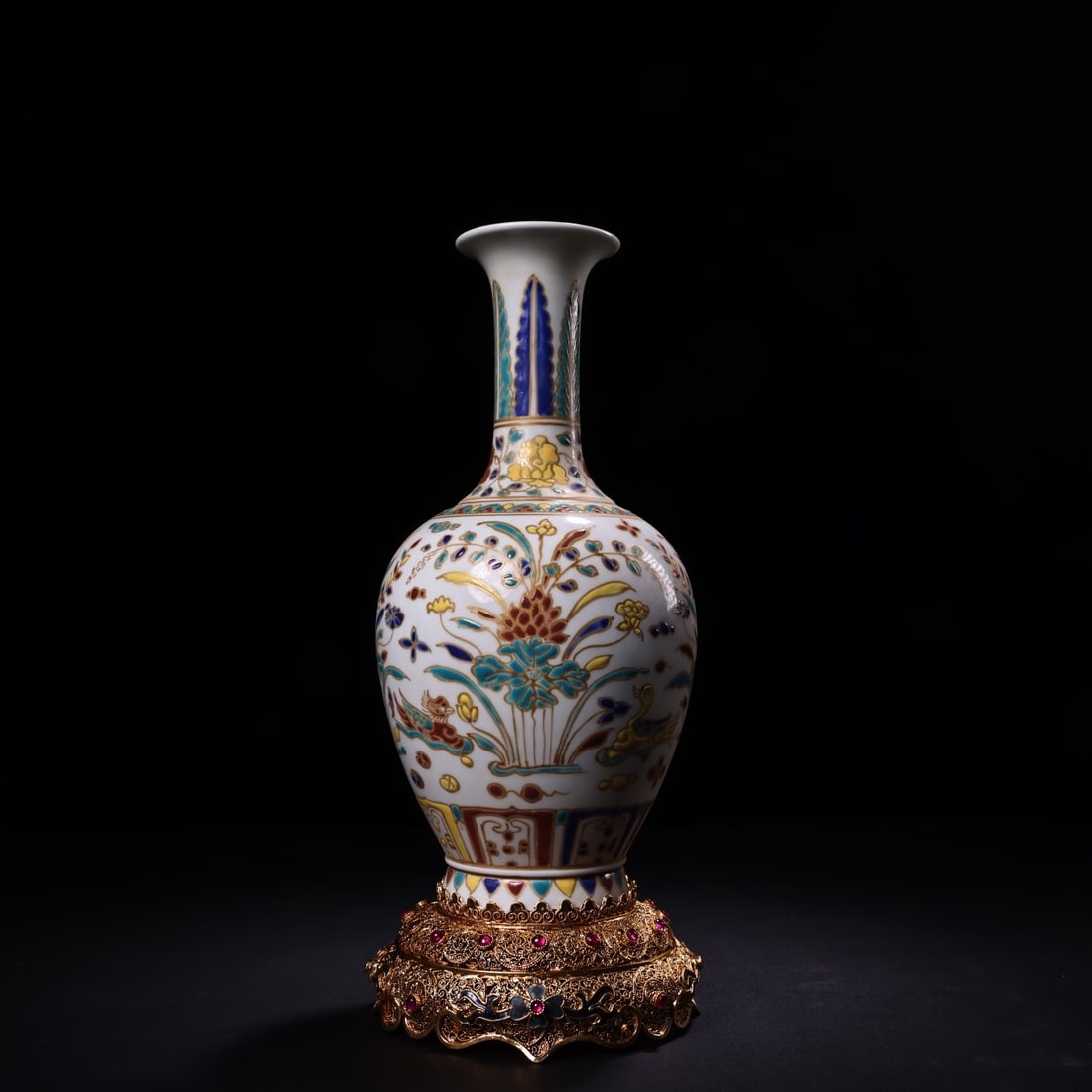 A fine hand-painted pastel porcelain vase (1 of 9)