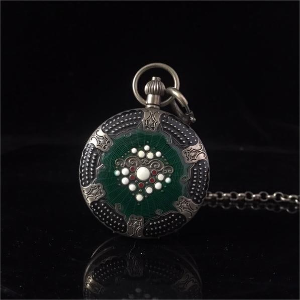A fine pocket watch: Exquisite pocket watch Size:D:5cm (The Dimensions Of All Batches Are Manually Measured.If You Need More Detailed Information, Please Contact Our Customer Service Before Bidding.)