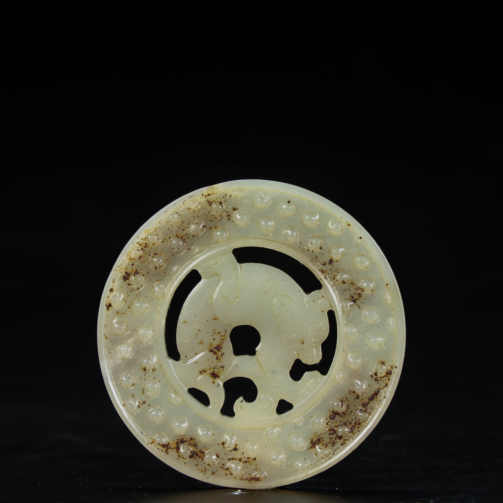 A beautiful hollow dragon valley pattern jade: Exquisite hollow dragon valley pattern jade Size: L: 5.5cm W:5.5cm W:18g (The Dimensions Of All Batches Are Manually Measured.If You Need More Detailed Information, Please Contact Our Customer Service