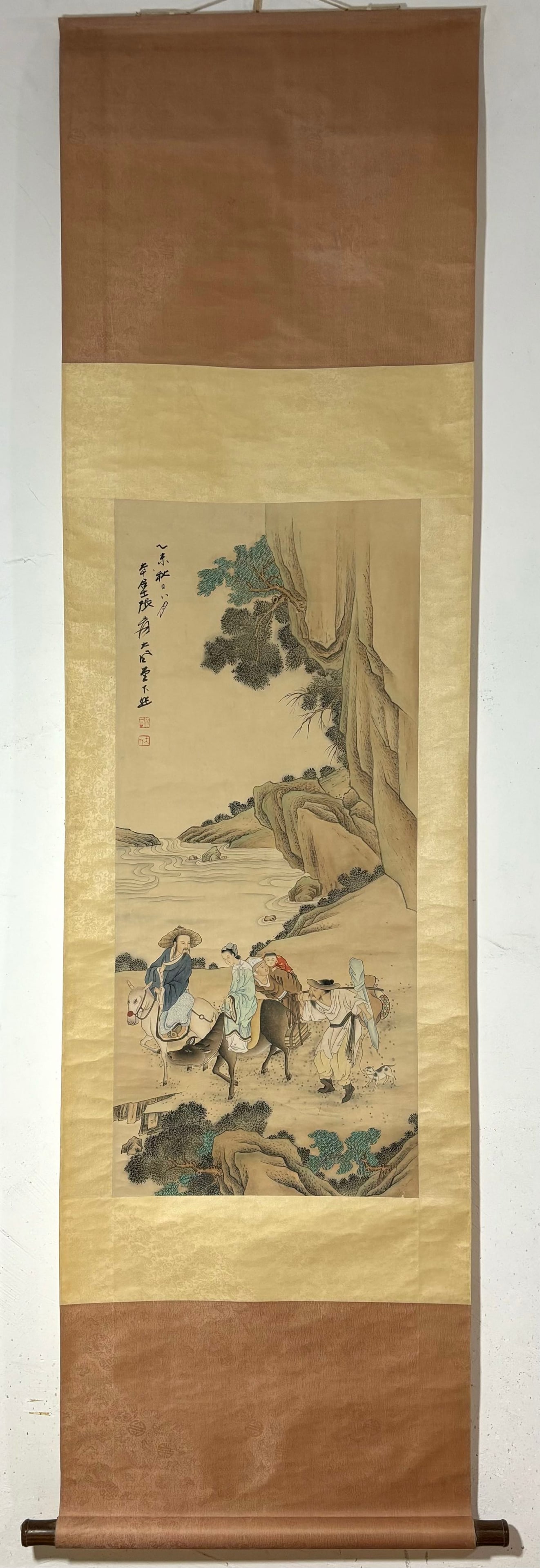A vertical axis of Zhang Daqian's character picture: Zhang Daqian's character picture vertical axis Size:Flower core:93x40.5cm (The Dimensions Of All Batches Are Manually Measured.If You Need More Detailed Information, Please Contact Our Customer Servic