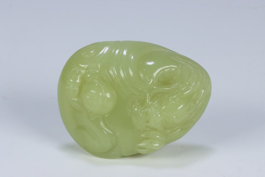 A beautiful Hetian topaz dragon pattern handle - 6