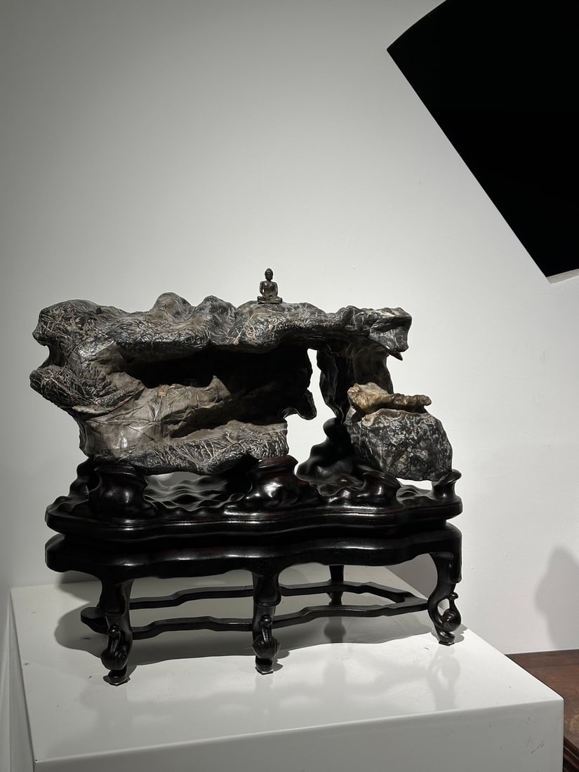 A fine Lingbi stone - 2