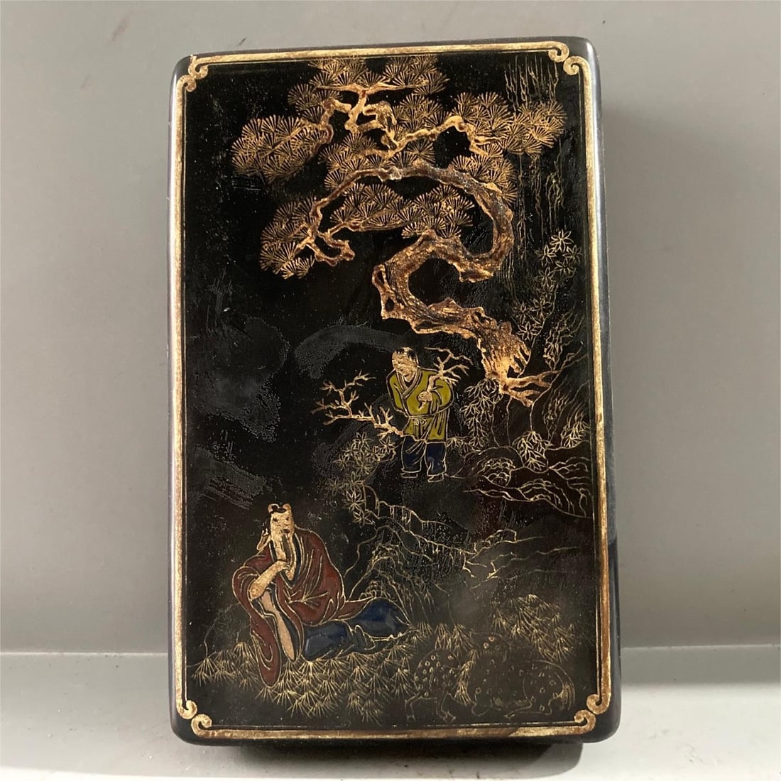 A beautiful old tire new lacquerware gilded box (1 of 9)