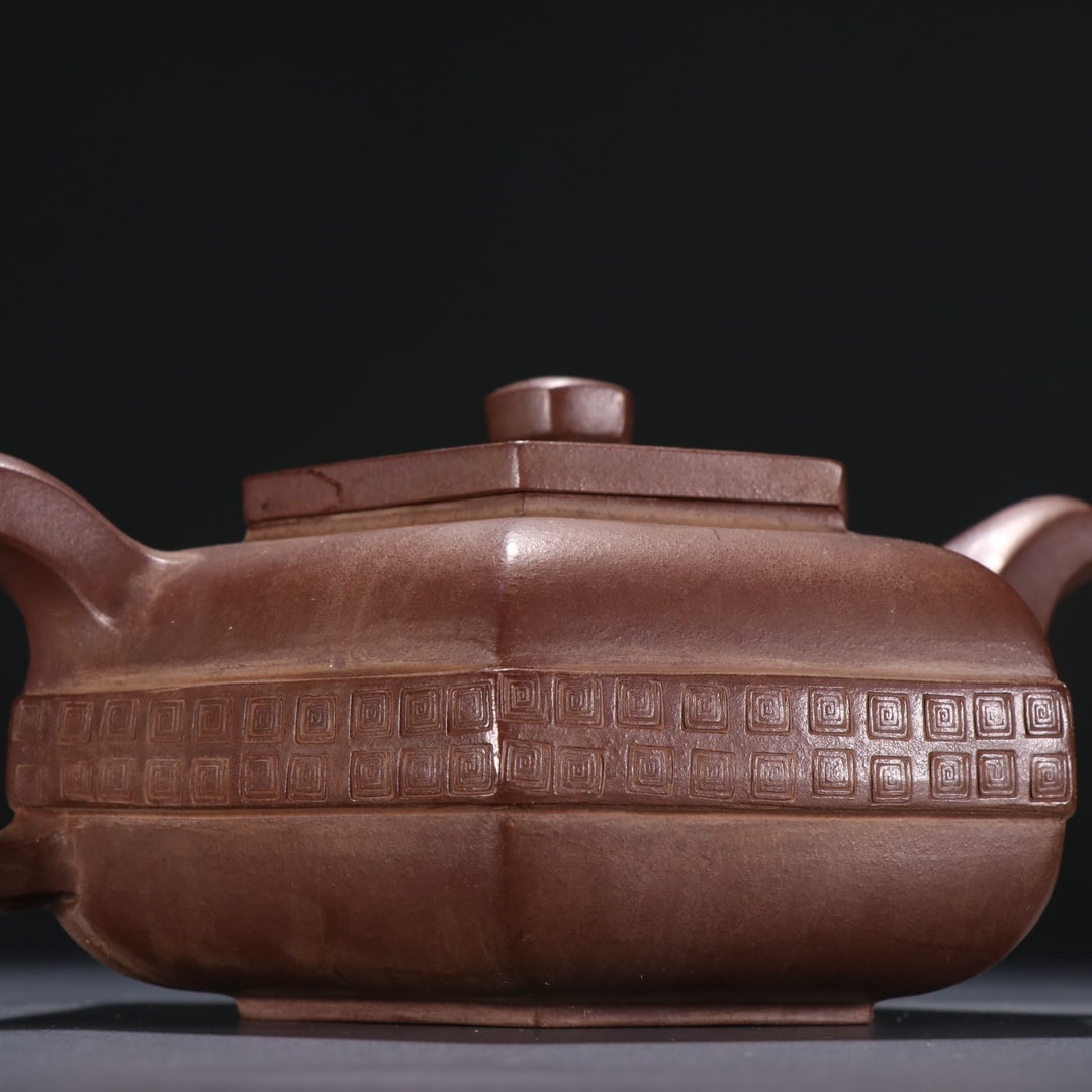 A beautiful hexagonal antique pot - 5