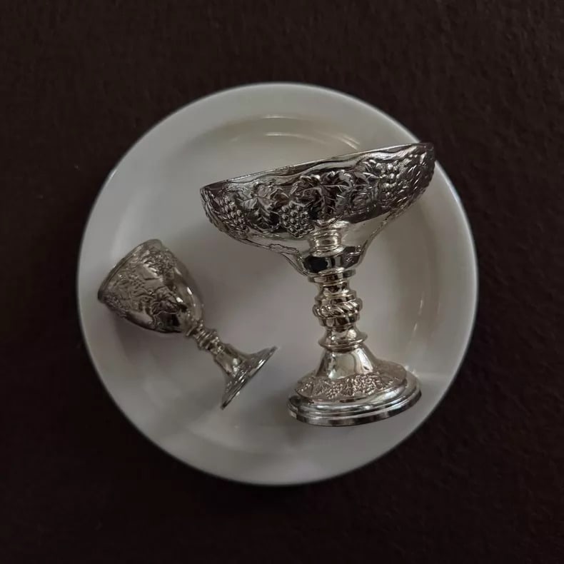 A fine silver-plated grape-grained goblet - 3