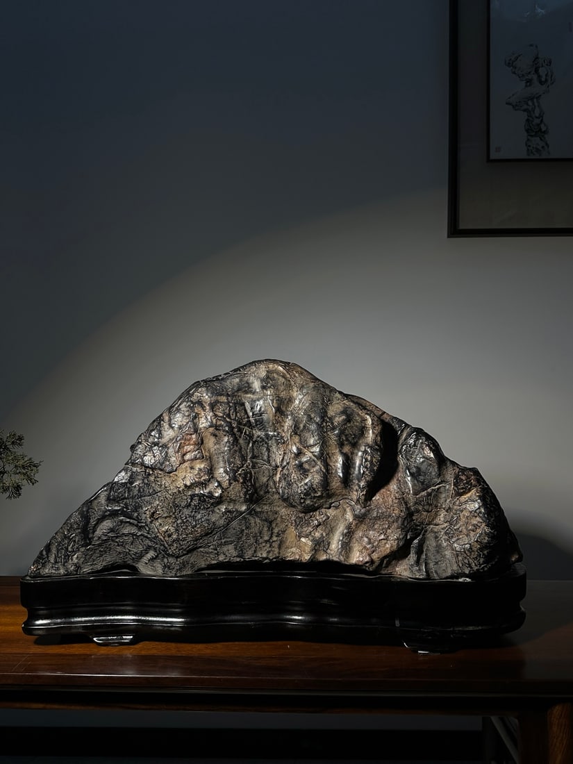 A fine Lingbi stone - 8