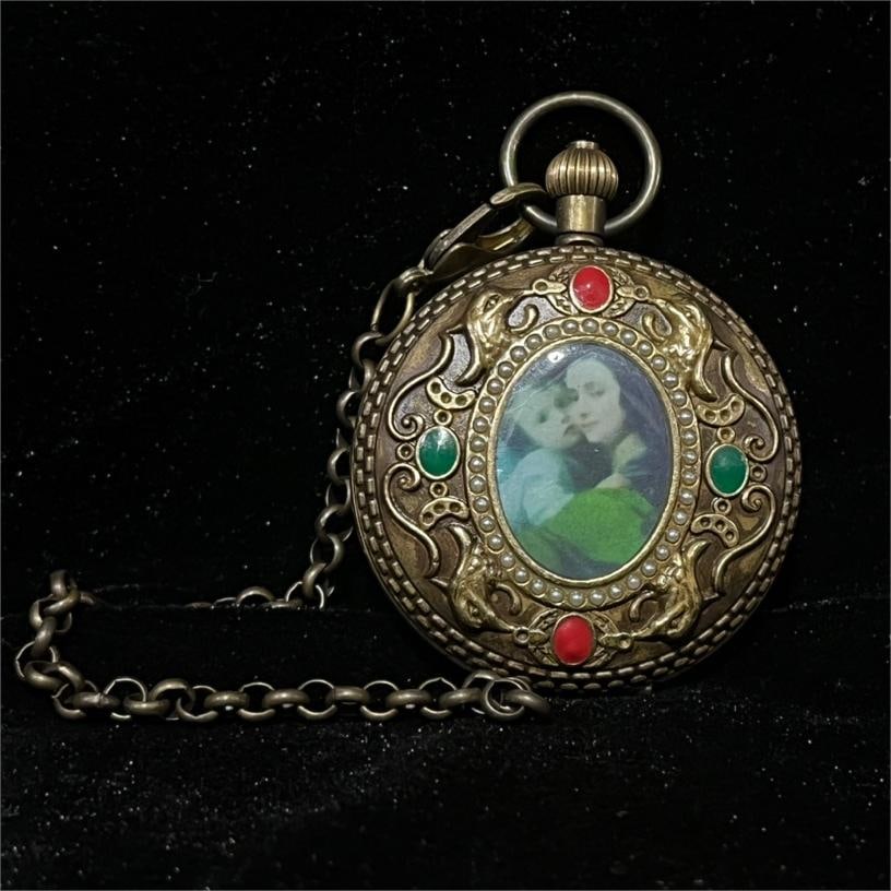 A beautiful double-open pure copper pocket watch: Exquisite double-open pure copper pocket watch Size:D:5.5cm (The Dimensions Of All Batches Are Manually Measured.If You Need More Detailed Information, Please Contact Our Customer Service Before Biddi