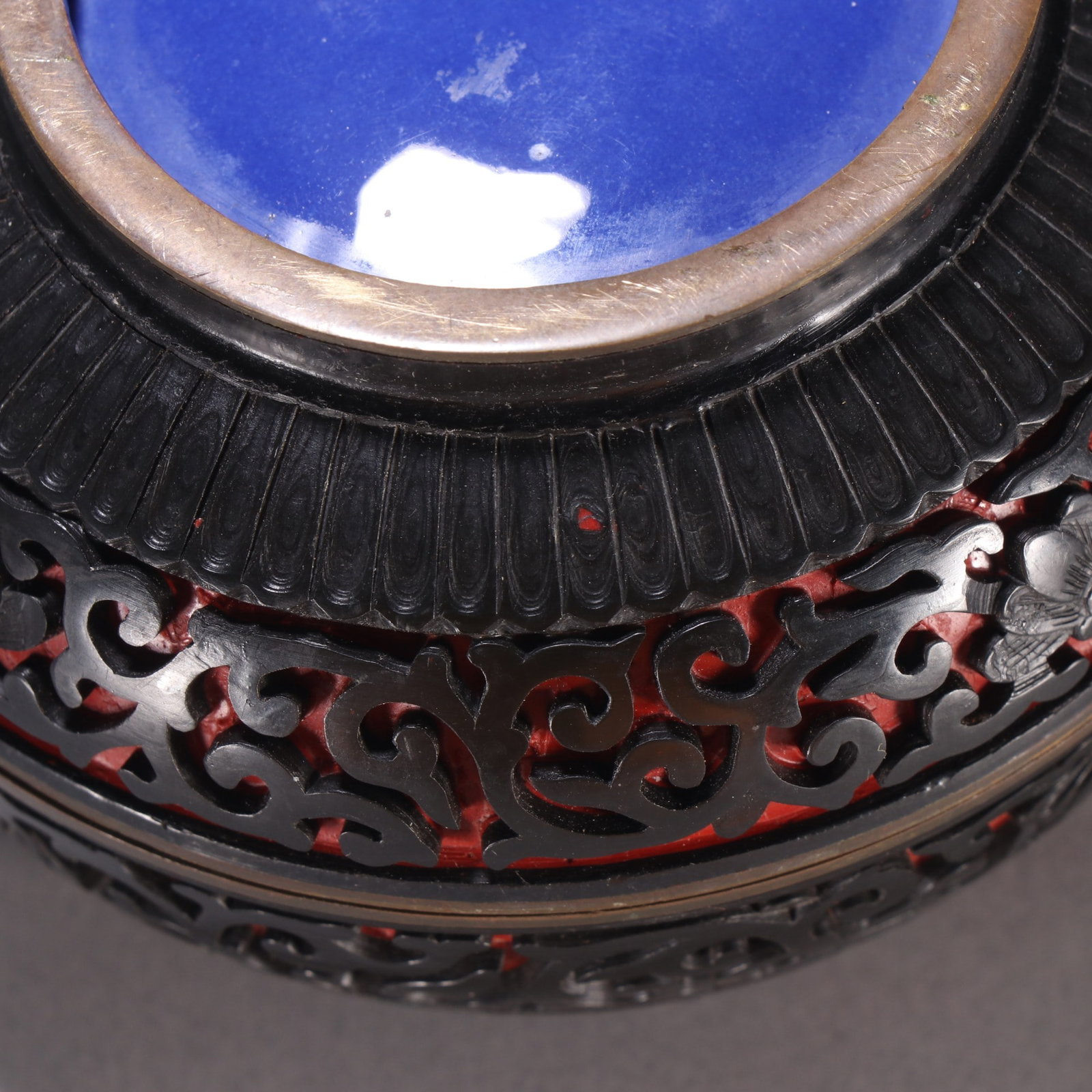 A copper lacquerware pattern lid box from the Qing Dynasty - 9