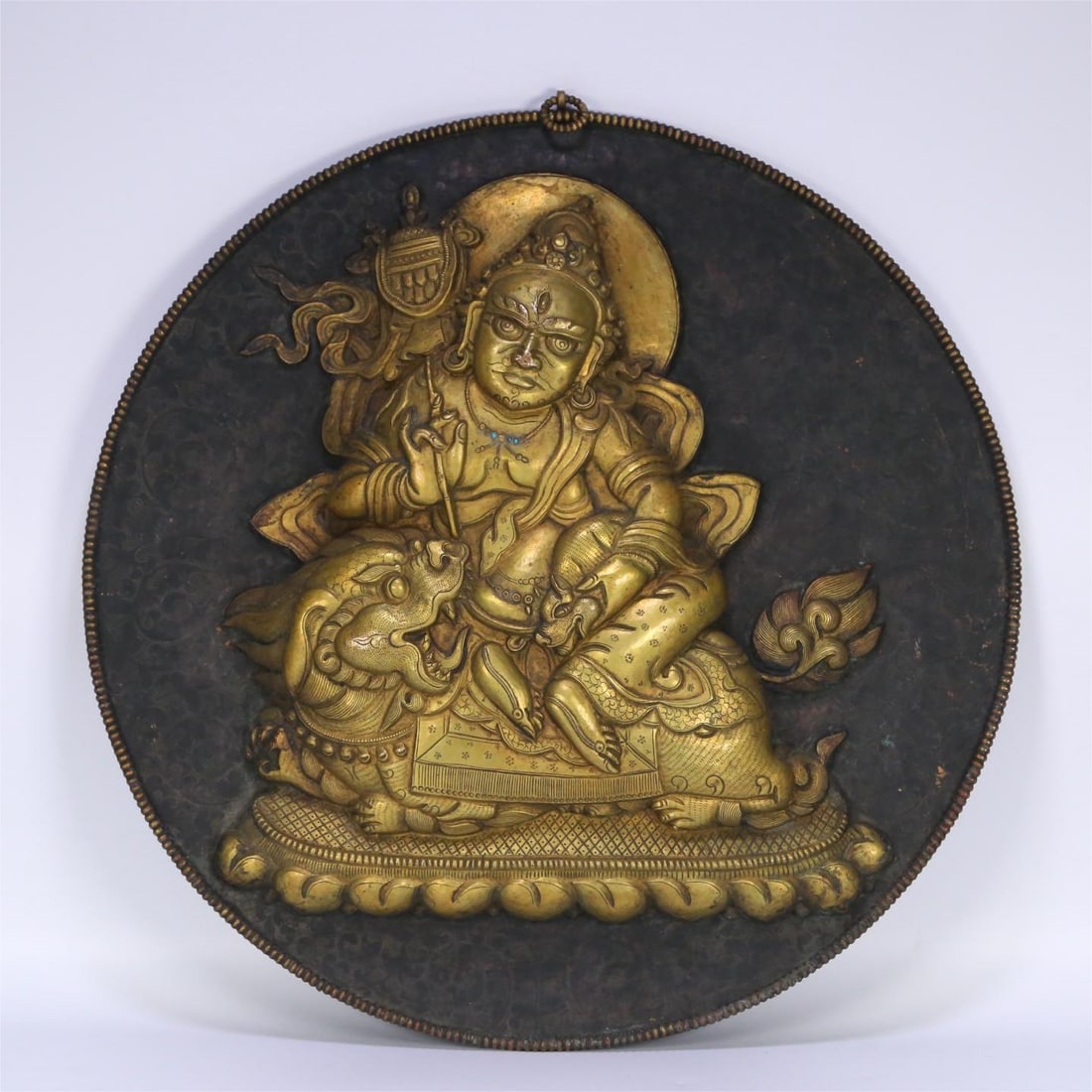 A piece of copper gilt financial report of the Qing Dynasty was listed: The Qing Dynasty's copper gilt financial report king was listed Size:47x4.5cm W:2.01kg (The Dimensions Of All Batches Are Manually Measured.If You Need More Detailed Information, Please Contact Our Cu