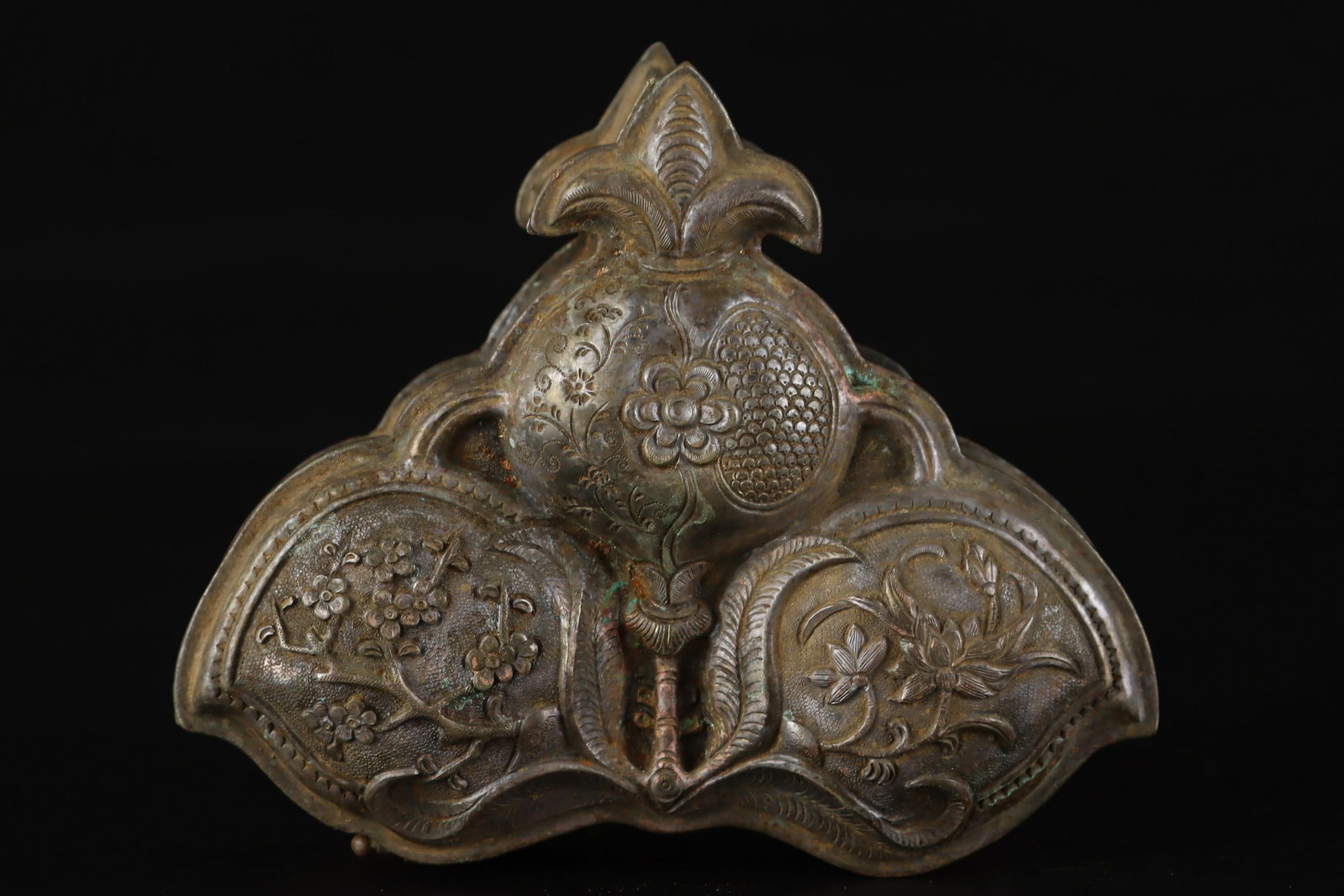 A beautiful small compact box (1 of 9)