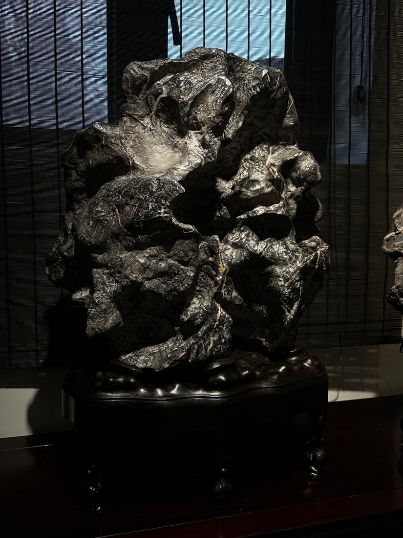 A fine Lingbi stone - 6