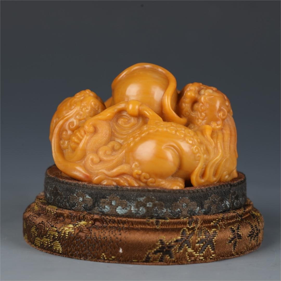 A piece of Shoushan Tian Huangshi of the Qing Dynasty is a treasure of everything: The Qing Dynasty's Shoushan Tianhuangshi Everything is a treasure grain Size:H:4cm W:6.5cm W:0.213kg (The Dimensions Of All Batches Are Manually Measured.If You Need More Detailed Information, Please 