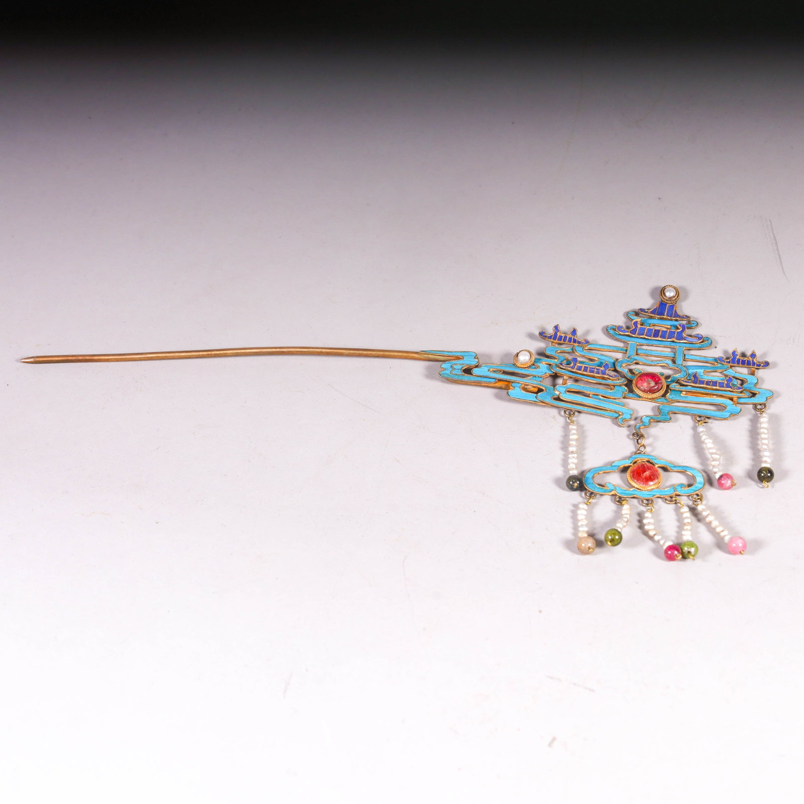 A silver cloisonne burnt blue gilt hairpin from the Qing Dynasty: Qing Dynasty silver cloisonne burned blue gilt gold hairpin SIZE: L: 17cm W:11cm W:53.3g (The Dimensions Of All Batches Are Manually Measured.If You Need More Detailed Information, Please Contact Our 