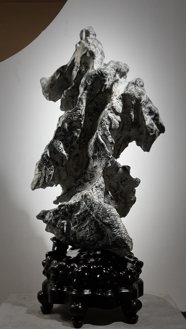 A beautiful Lingbi stone clear offering - 6