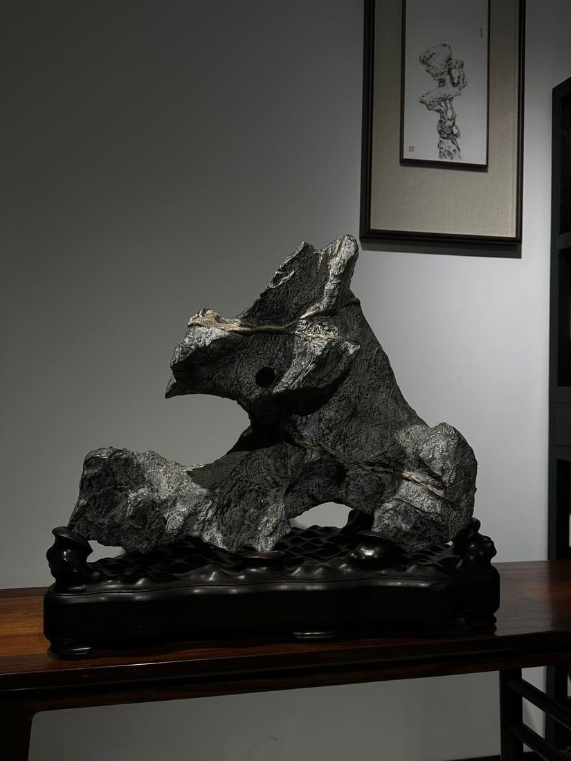 A fine Lingbi stone - 2
