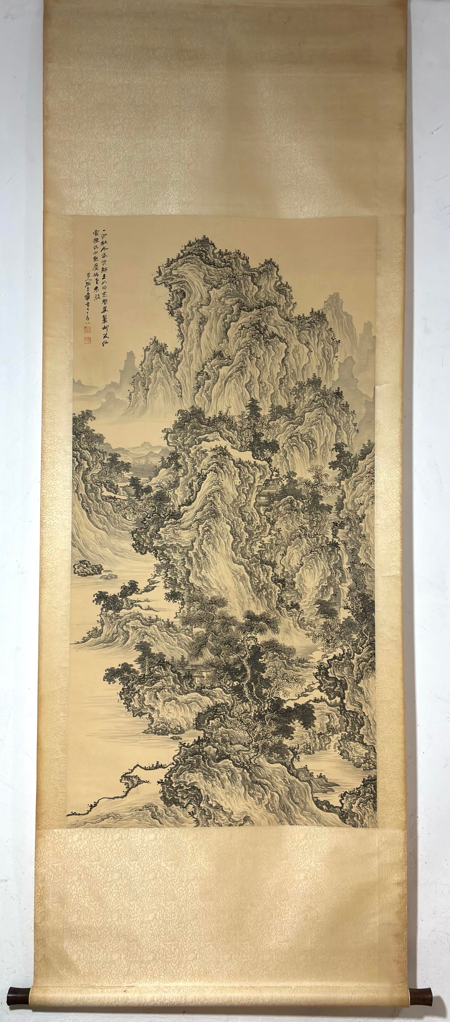 A vertical axis of Zhang Daqian's landscape painting (1 of 9)