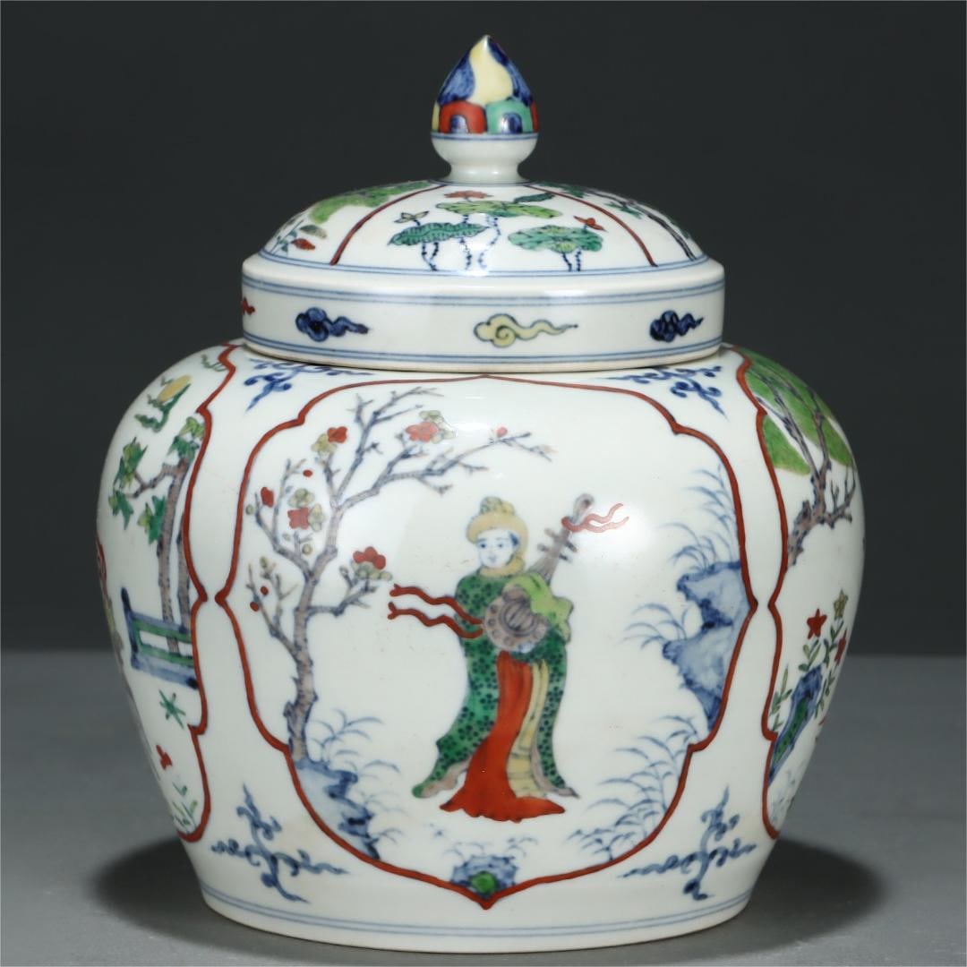 A Ming Dynasty Chenghua year system Doucai window four beauties lid jar (1 of 9)