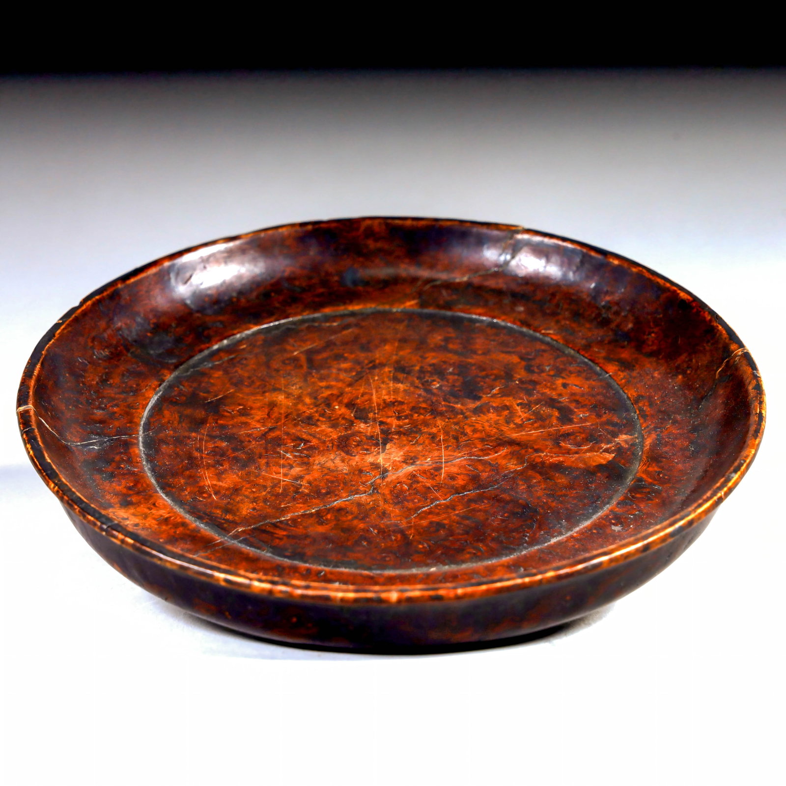 A yellow rosewood plate from the Qing Dynasty: Qing Dynasty Huanghuali wood plate SIZE: W:15.4cm H:2.5cm W:146g (The Dimensions Of All Batches Are Manually Measured.If You Need More Detailed Information, Please Contact Our Customer Service Before 