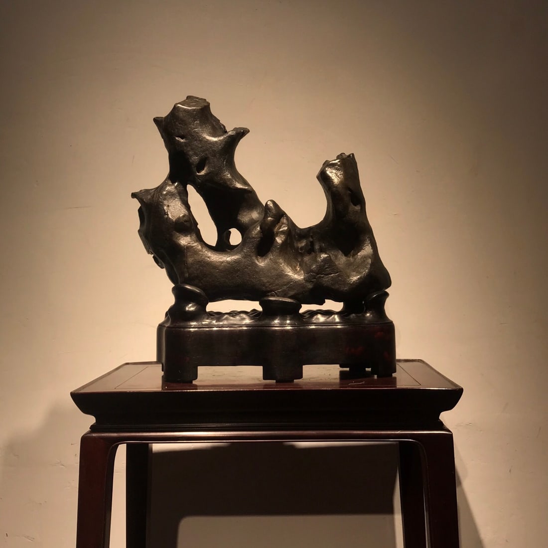A finely crafted Taihu stone Xuanyun (1 of 7)
