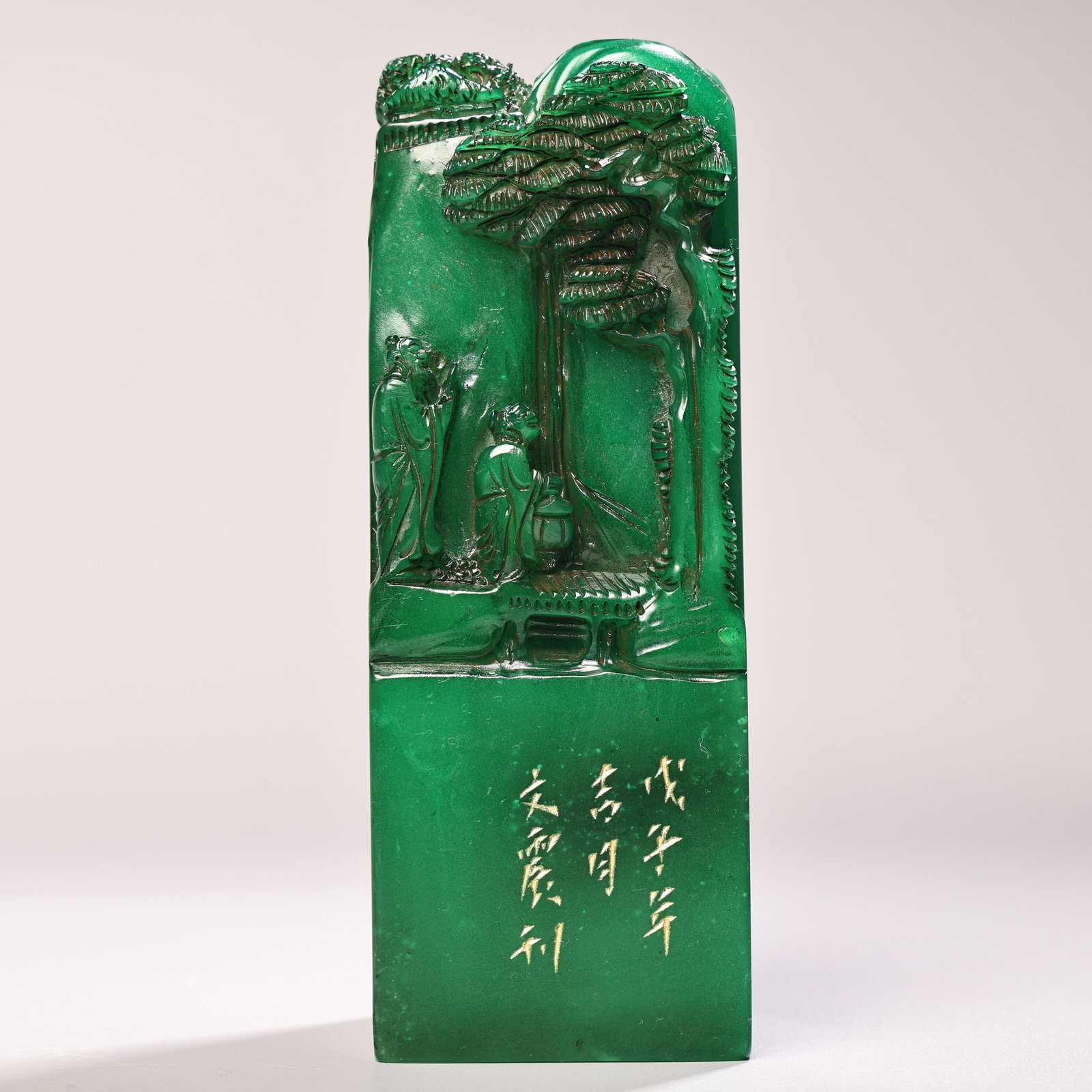 A fine Shoushan Shilutian yellow clay landscape portrait seal: Exquisite Shoushan Shilutian yellow material landscape portrait seal Size: H:15cm W: 6 cm W: 1.4 kg Size: H:15cm W: 6 cm W: 1.4 kg (The Dimensions Of All Batches Are Manually Measured.If You Need More