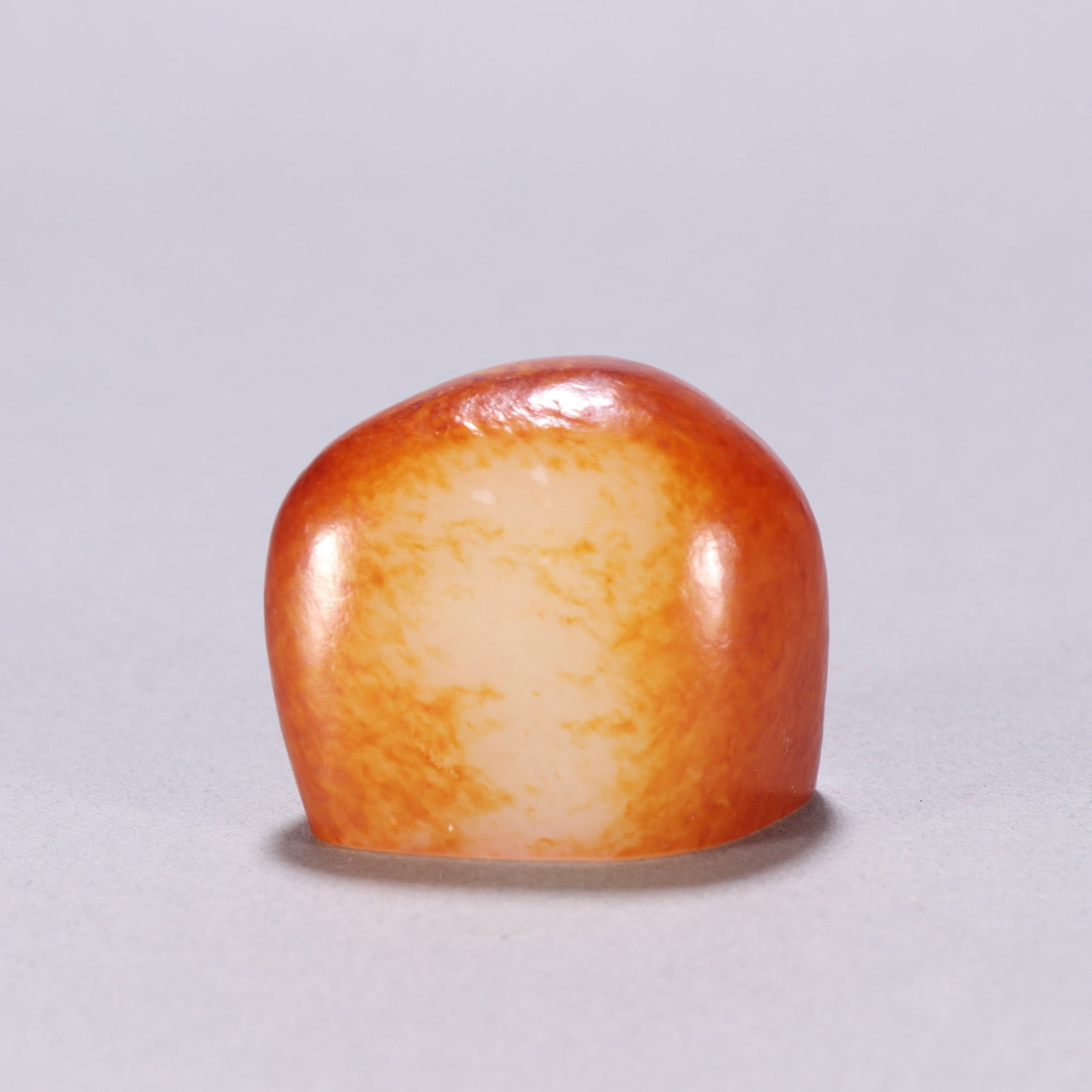 A beautiful Hetian jade seed jade seal (1 of 9)