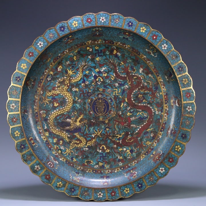 A beautiful cloisonne double dragons playing with pearls grand appreciation plate: Exquisite cloisonne double dragons playing with pearl grand appreciation plate Size:48x6 cm W: 4.15 kg Size:48x6 cm W: 4.15 kg (The Dimensions Of All Batches Are Manually Measured.If You Need More Det