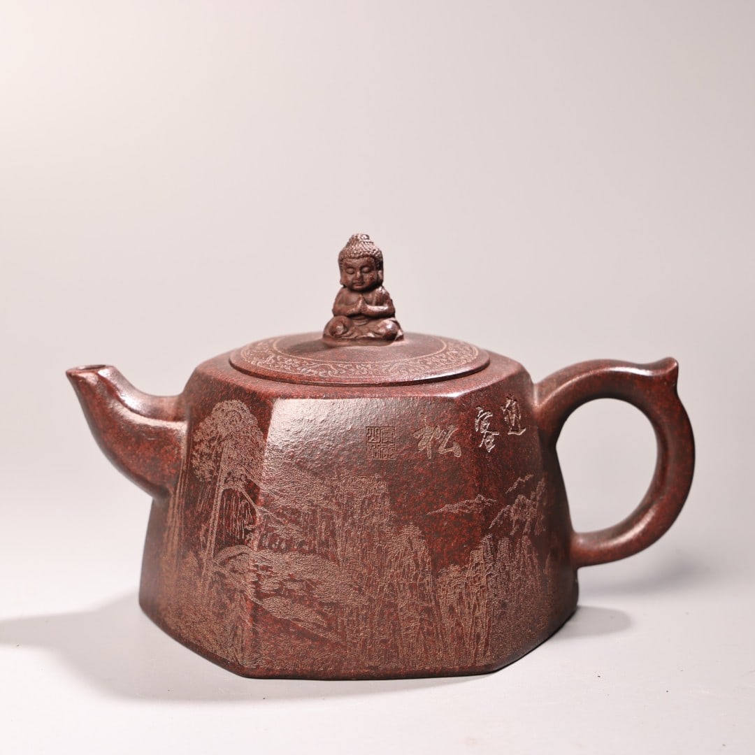 A Gu Jingzhou original mineral Yixing teapot: Gu Jingzhou's original ore Yixing teapot Size: H:10cm W: 15 cm W: 0.35 kg Size: H:10cm W: 15 cm W: 0.35 kg (The Dimensions Of All Batches Are Manually Measured.If You Need More Detailed Information,
