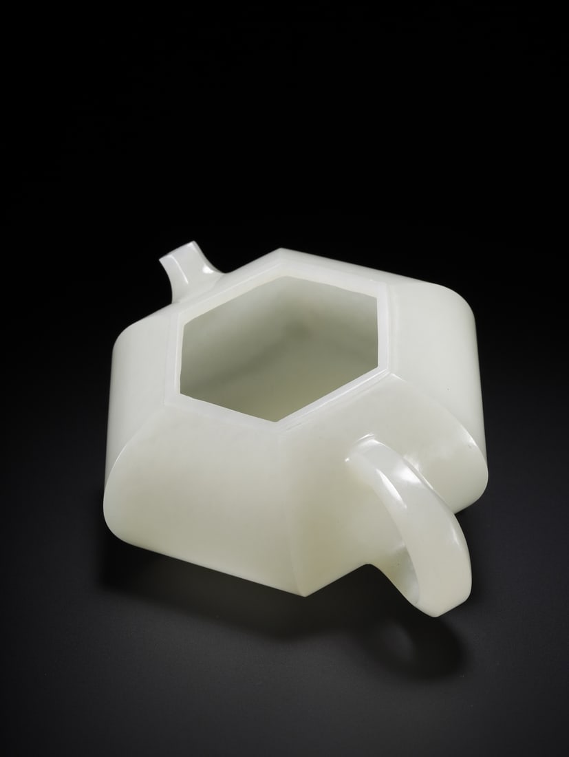 A beautiful Hetian jade hexagonal pot - 6