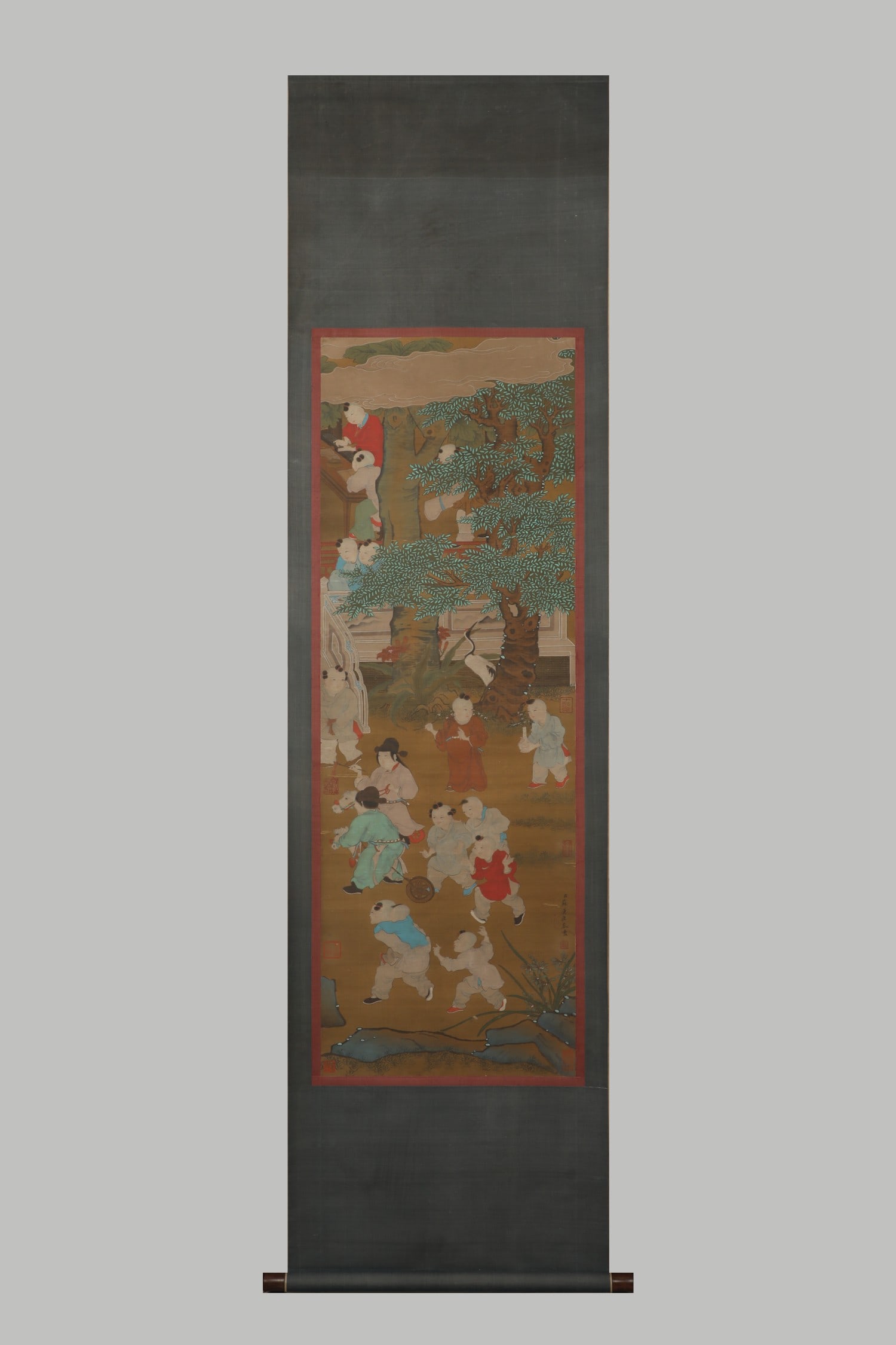 A silk figure of Su Hanchen from the Song Dynasty: A silk portrait of Su Hanchen from the Song dynasty Size:147cm 51cm Size:147cm 51cm (The Dimensions Of All Batches Are Manually Measured.If You Need More Detailed Information, Please Contact Our Custo