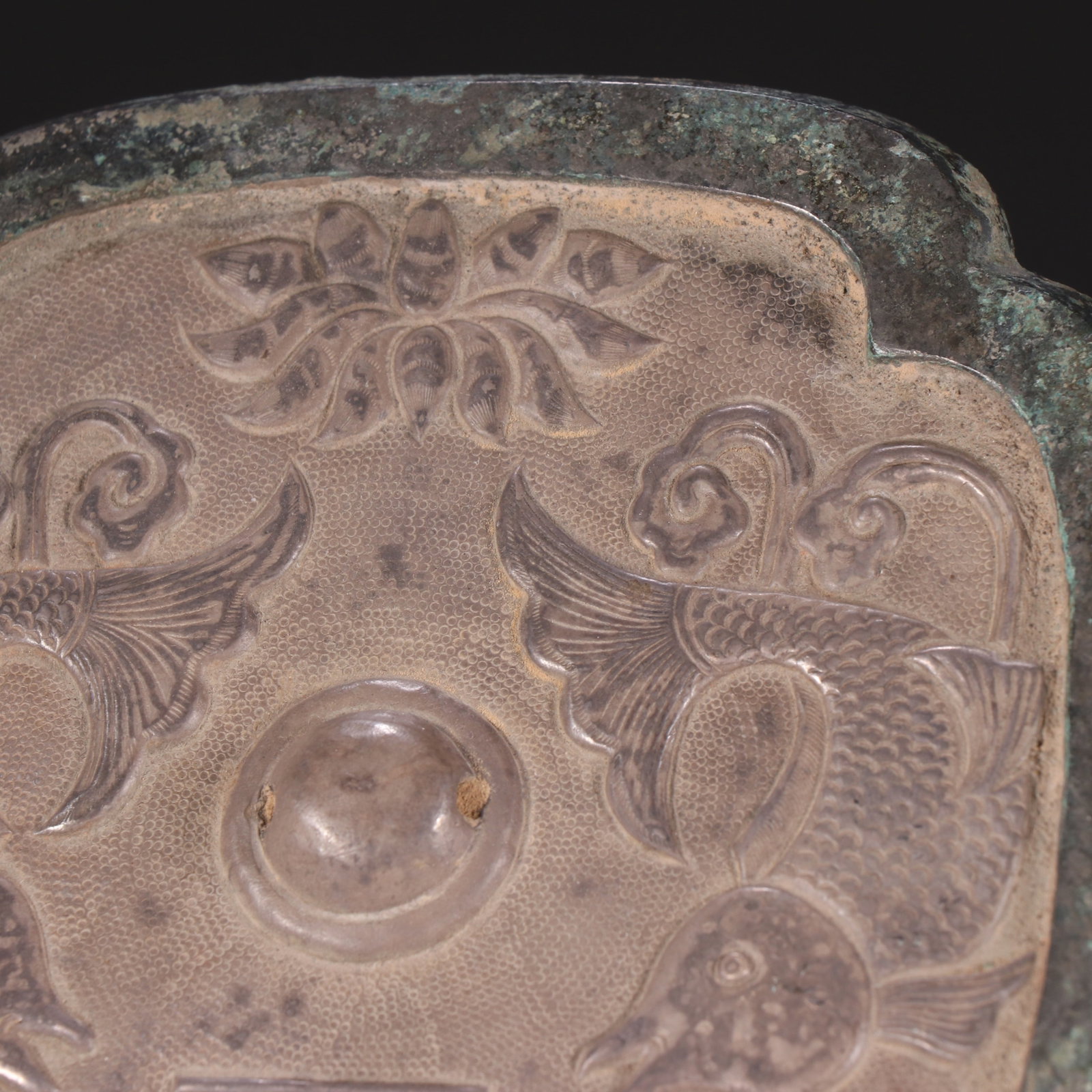 A Han Dynasty bronze mirror with double fish patterns - 5