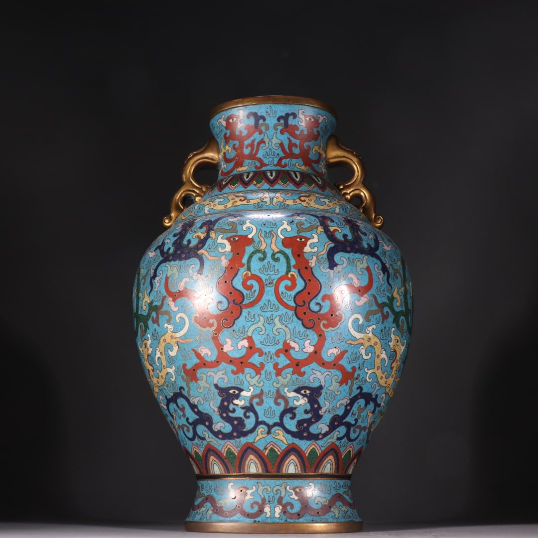 A Qing Dynasty copper gilt cloisonne double-handled vase with dragon and chi dragon motif (1 of 9)