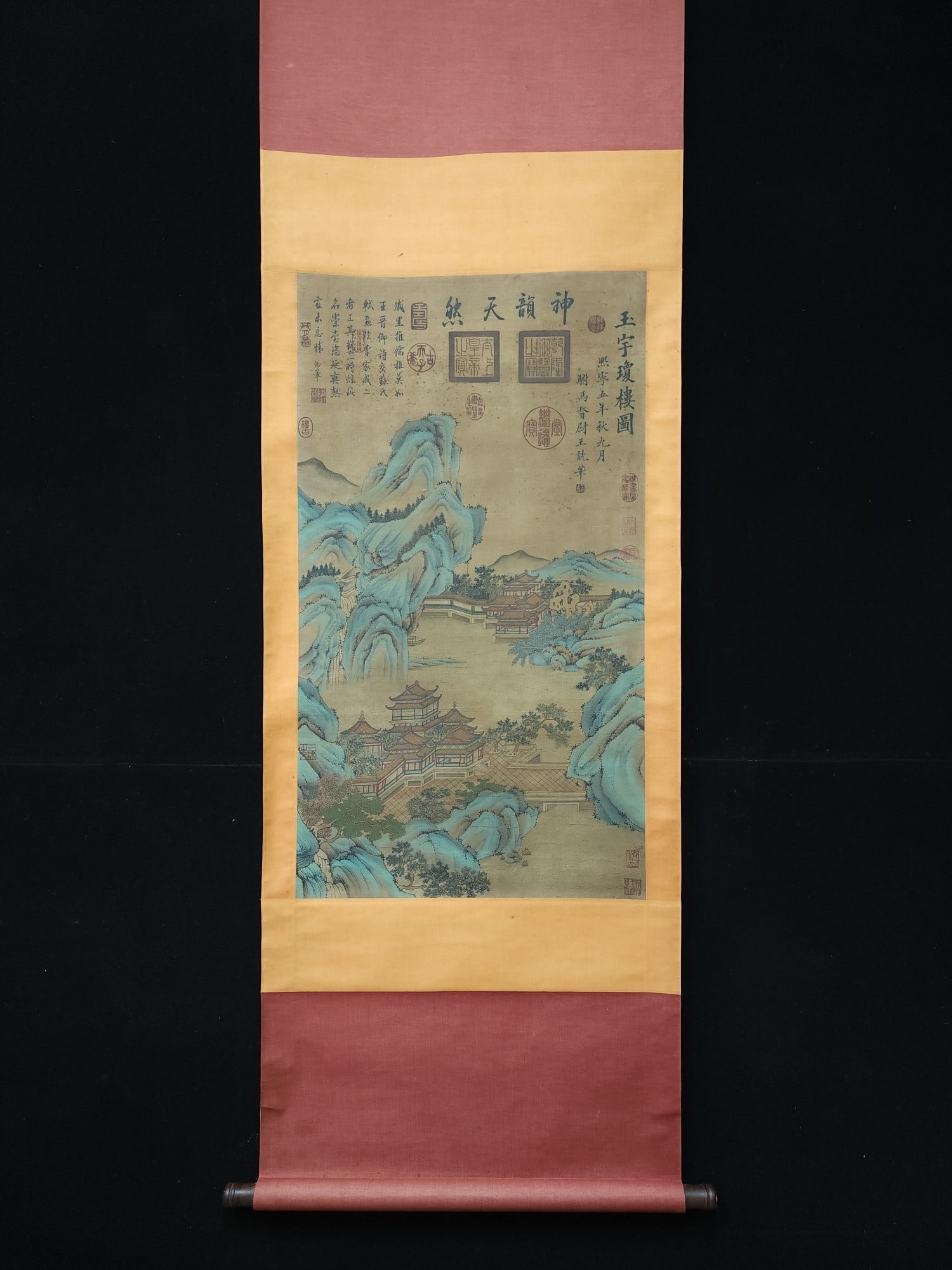 A Song Dynasty painting by Wang Shen, a blue-green pavilion landscape on silk: Song dynasty Wang Shen's silk blue-green pavilion landscape Size:98.5cm 55cm Size:98.5cm 55cm (The Dimensions Of All Batches Are Manually Measured.If You Need More Detailed Information, Please